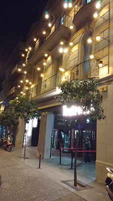 Façana del Teatreneu